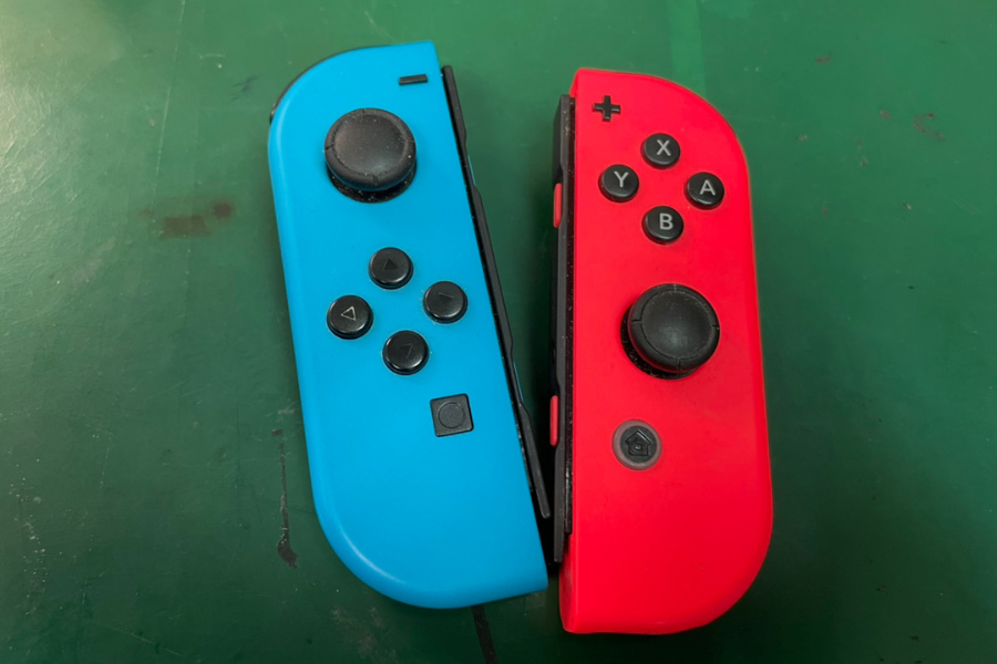 Nintendo Switchの左Joy-Conスティックが反応しない？アナログスティック交換で改善【五反田店】