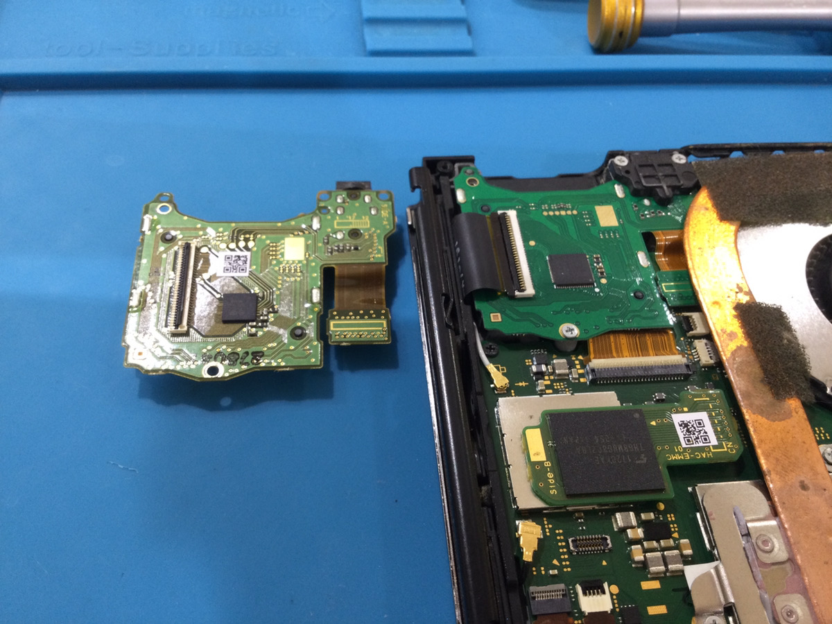 Nintendo Switch｜ゲームカード読み込み不良をスロット交換で即日復旧